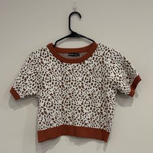 SHEIN Brown & White Leopard Print Crop Top